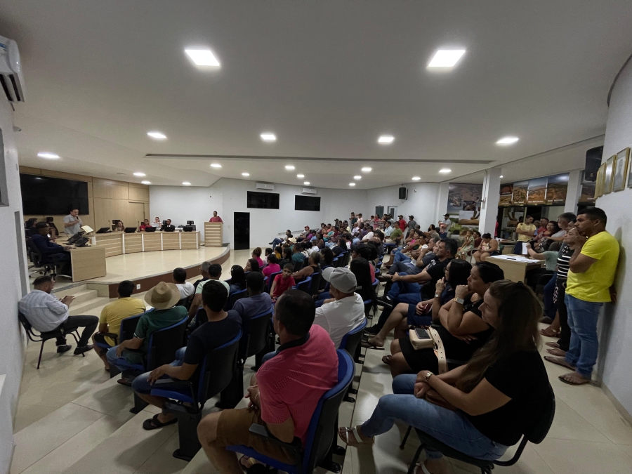 Prefeitura Municipal realiza Audiência Pública para tratar de assuntos acerca da documentação final da Regularização Fundiária Urbana do núcleo Novo Horizonte  