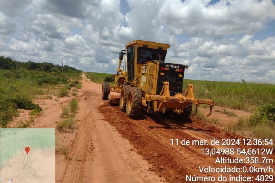 Prefeitura de Nova Ubiratã promove manutenção viária em Santo Antônio do Rio Bonito