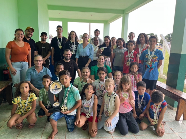 Atletas de Nova Ubiratã participaram da 3ª etapa do Campeonato Estadual de Taekwondo