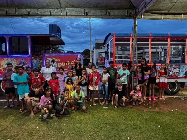 Prefeitura de Nova Ubirat&atilde; encerra programa&ccedil;&atilde;o do Trenzinho da Alegria