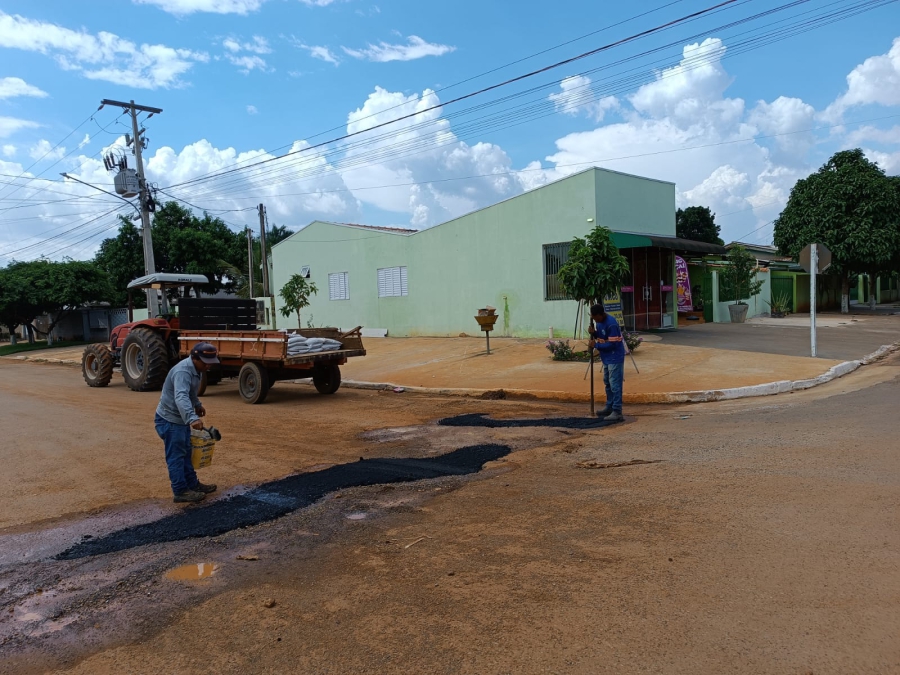 Secretaria de Obras e Infraestrutura realiza Operação Tapa-Buraco em Nova Ubiratã