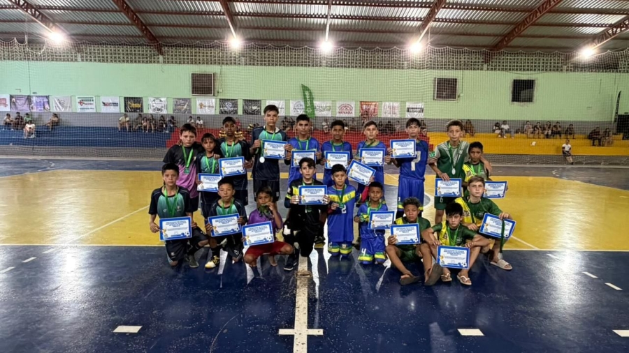 Santa M&ocirc;nica &eacute; campe&atilde; da Copa Sicredi Kids 2025 de Nova Ubirat&atilde;