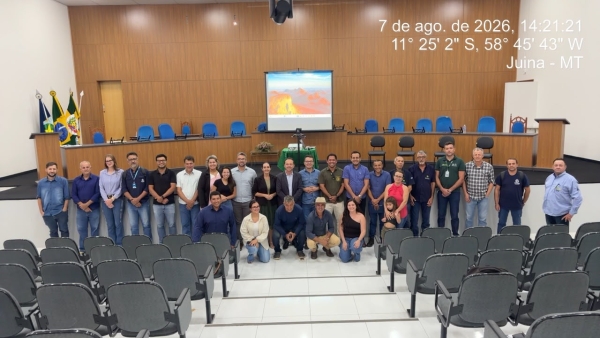 Representantes da Secretaria de Agricultura participam de semin&aacute;rio estadual voltado ao fortalecimento da bovinocultura de leite