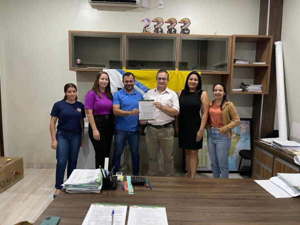 Prefeitura Municipal assina termo de fomento com a Associação de Artes Marciais do distrito de Entre Rios   