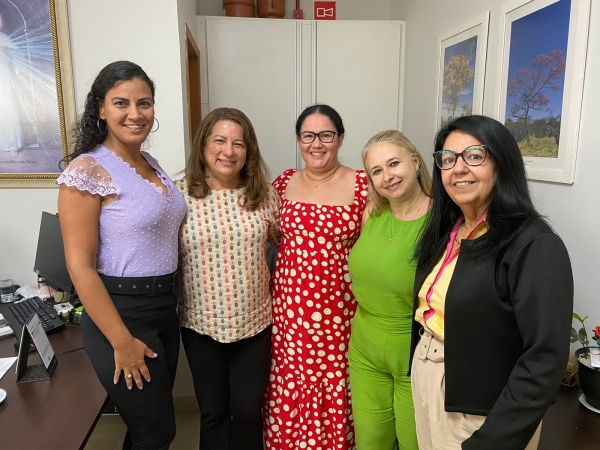 Assistência Social de Nova Ubiratã participou de reunião com Departamento de Secretaria e Apoio Técnico com representantes da SETASC