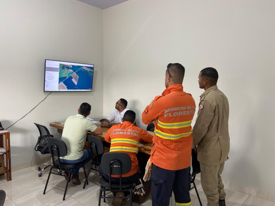 Secretaria de Meio Ambiente instala sala de situação para monitoramento e combate a incêndios em Nova Ubiratã