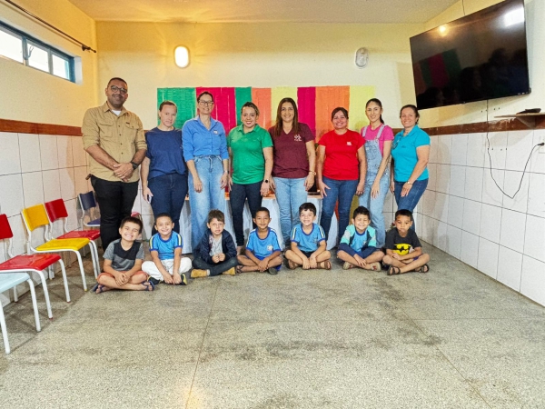 Secretarias Municipais promovem ação educativa “Flores e Frutos” no CEMEI Pequeno Anjo