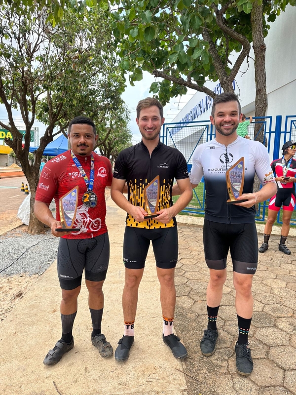 Atletas de Nova Ubiratã estiveram participando da última etapa Ipiranga do Norte - MT do Regional de MTB XCM do médio Norte de 2023