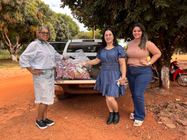 Secretaria de Assist&ecirc;ncia Social realizou a entrega de doces de P&aacute;scoa no distrito de Novo Mato Grosso e Santo Ant&ocirc;nio do Rio Bonito