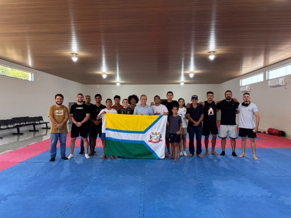 Atletas de Jiu-Jitsu de Nova Ubirat&atilde; embarcam para 8&ordf; Etapa do Campeonato Mato-Grossense de Jiu-Jitsu em Sapezal