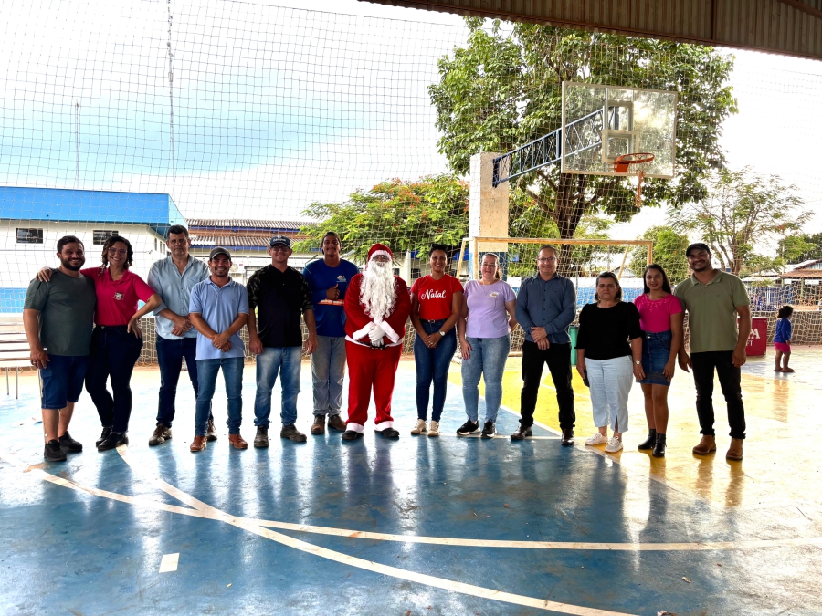 Secretaria de Assist&ecirc;ncia Social realiza entrega de doces e brinquedos no distrito de Entre Rios  &nbsp;