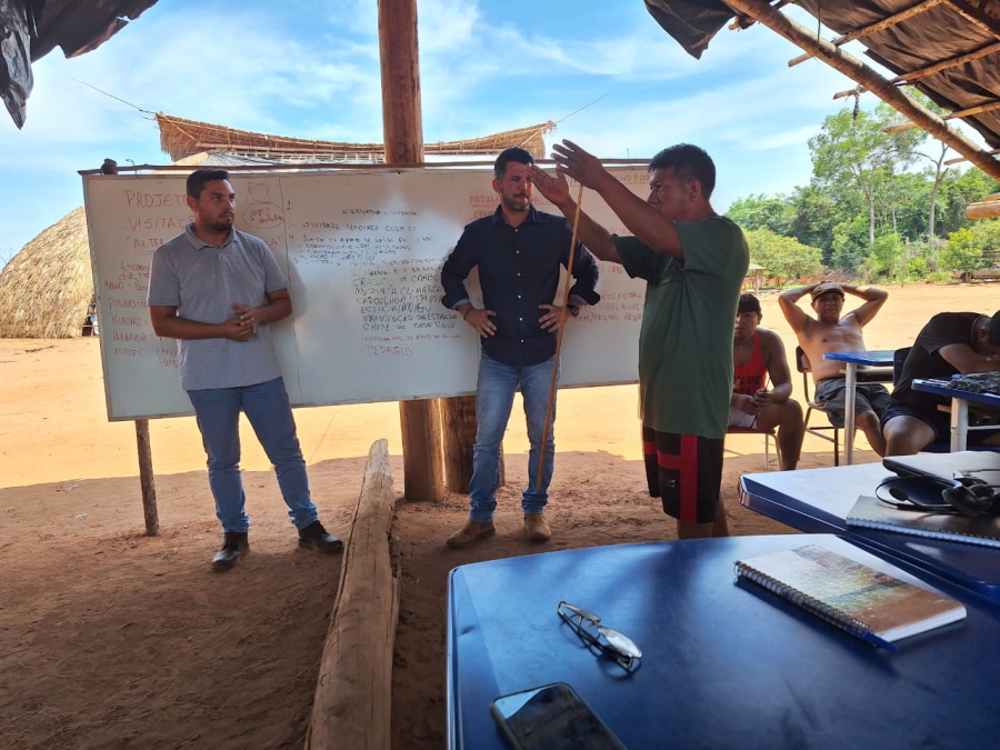 Secretários Municipais visitam Aldeia Purino Xingu