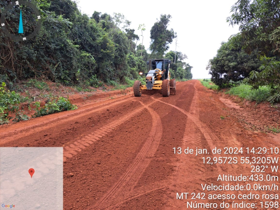 A Secretaria de Obras e Infraestrutura de Nova Ubiratã implementou melhorias substanciais nas estradas do Assentamento Cedro Rosa e na MT-140,