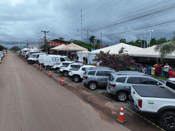 Prefeitura de Nova Ubirat&atilde; realiza grande entrega de equipamentos, maquin&aacute;rios e ve&iacute;culos em comemora&ccedil;&atilde;o aos 30 anos do munic&iacute;pio