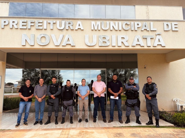 Autoridades Municipais recebem a Polícia Militar no Paço Municipal para importante reunião