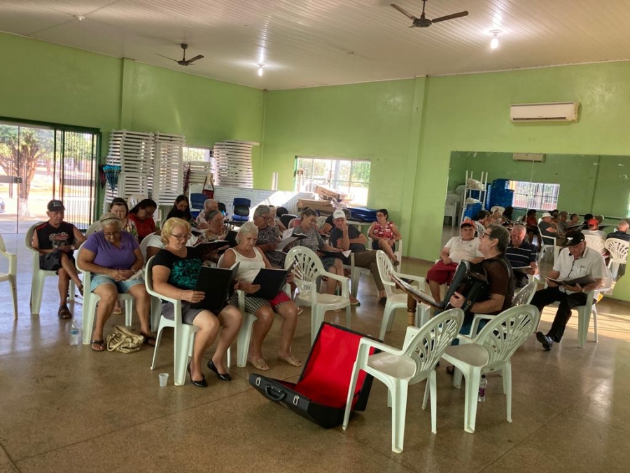 Assistência Social de Nova Ubiratã promove encontros semanais repletos de atividades para idosos