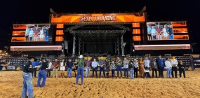 Expo Ubiratã 2026 tem abertura marcada por grande público, rodeio e show nacional com Felipe Araújo