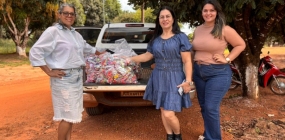 Secretaria de Assistência Social realizou a entrega de doces de Páscoa no distrito de Novo Mato Grosso e Santo Antônio do Rio Bonito