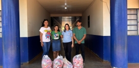 Secretaria de Assistência Social realiza entrega de doces em comemoração ao Dia das Crianças em diferentes localidades de Nova Ubiratã