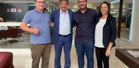 Cumprindo agenda em Cuiabá o Prefeito Municipal e Secretários se encontraram com o Ministro de Desenvolvimento e Assistência Social, Família e Combate à Fome, Wellington Dias